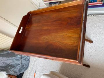 Dienblad met onderstel - 75 x 57 cm beschikbaar voor biedingen