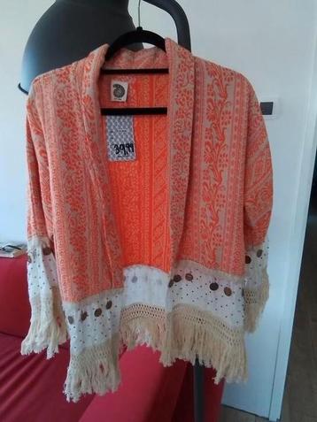 Nieuw:  oranje gemêleerd zomerjasje, reverskraag, mt 40/42 beschikbaar voor biedingen