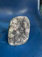 Prachtige Amethist Geode, Verzamelen, Mineralen en Fossielen, Ophalen of Verzenden, Mineraal