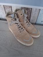 Post Xchange Suède Veterschoenen Maat 39, Beige, Post Xchange, Ophalen of Verzenden, Sneakers of Gympen