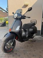 ⭐️Vespa gts 310cc 2024 700 kilometer NIEUWSTAAT⭐️, Ophalen, Zo goed als nieuw, Benzine, Overige modellen