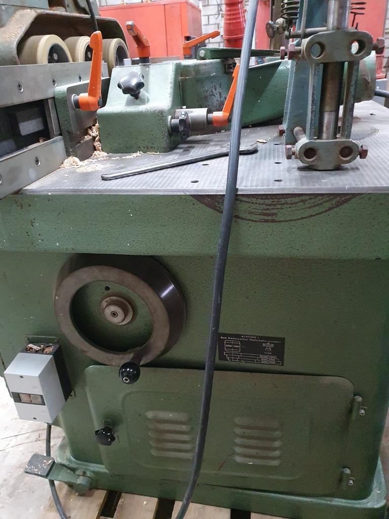 Hofmann freesmachine met aanvoerapparaat, Doe-het-zelf en Verbouw, Gereedschap | Freesmachines, Gebruikt, Ophalen of Verzenden