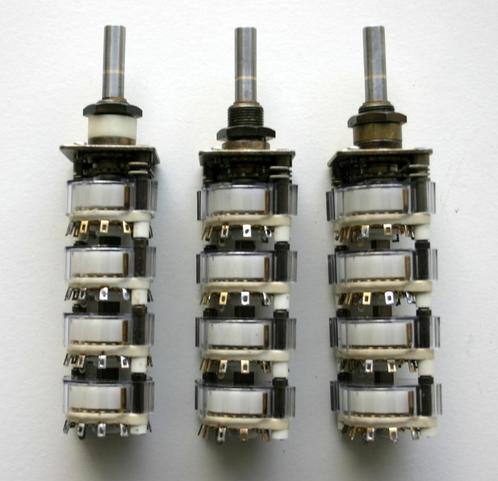 Elma sectie schakelaars type 03 en 04, Hobby en Vrije tijd, Elektronica-componenten, Nieuw, Ophalen of Verzenden