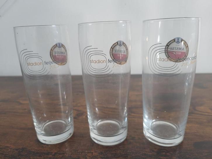 Amstel Feijenoord Stadion 75 Jaar Bierglazen, Antiek en Kunst, Antiek | Glas en Kristal, Ophalen
