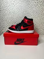 Air Jordan 1 Retro High Satin Bred, Nieuw, Ophalen of Verzenden