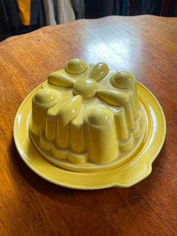 Petrus  regout puddingvorm beschikbaar voor biedingen