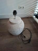 Mooie lamp geen beschadigingen gratis!, Huis en Inrichting, Lampen | Tafellampen, Ophalen, Zo goed als nieuw, Minder dan 50 cm