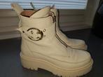 creme kleurige leren boots merk shoecolate maat 37 zgan, Shoecolate, Beige, Lage of Enkellaarzen, Ophalen of Verzenden