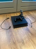 PS4 met controller en oplader, Spelcomputers en Games, Ophalen of Verzenden, Met 1 controller, Original, 500 GB