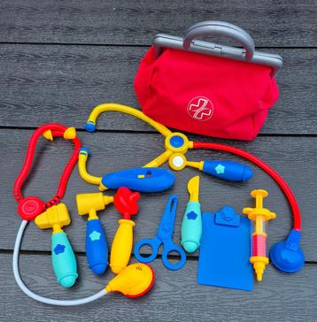 Doktersset met Dokterstas beschikbaar voor biedingen