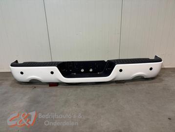 Achterbumper van een Dodge RAM beschikbaar voor biedingen