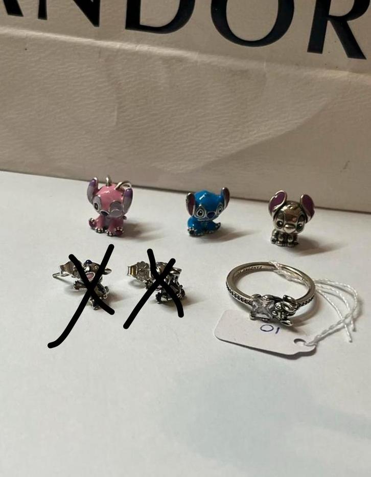 Pandora Disney Ring, Stitch & Angel Bedels, Sieraden, Tassen en Uiterlijk, Bedels, Zo goed als nieuw, Zilver, Verzenden