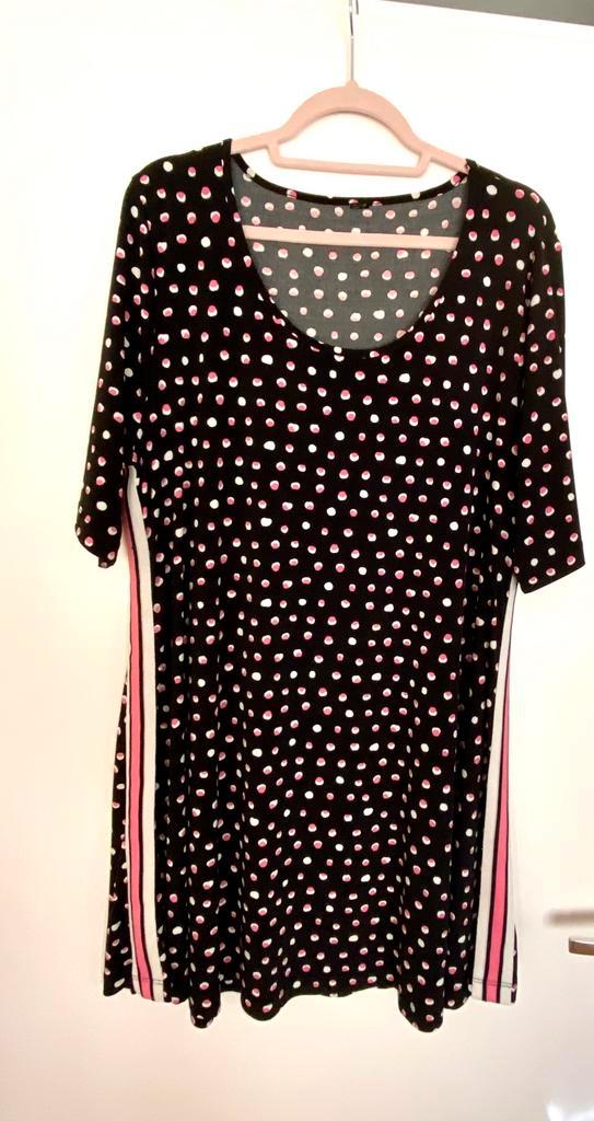 Yoek tuniek 46/48, Kleding | Dames, Grote Maten, Zo goed als nieuw, Blouse of Tuniek, Zwart, Ophalen of Verzenden