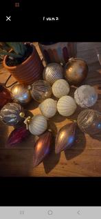 Glazen kerstballen, Ophalen