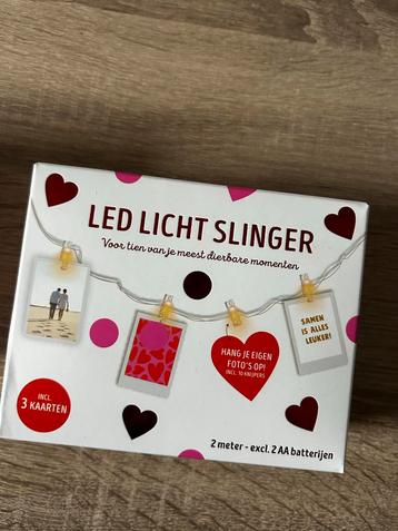 LED Licht Slinger met Knijpers beschikbaar voor biedingen