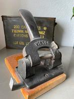 Vintage perforator, Verzenden