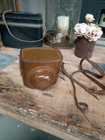 Vintage Clack Camera met Leren riem  Tas beschikbaar voor biedingen