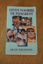 Leven voorbij de pijngrens - Jean Nelissen, Boeken, Ophalen of Verzenden, Gelezen, Jean nelissen, Lopen en Fietsen