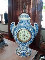 Antieke schouw klok,, Delfts blauw,,, Antiek en Kunst, Antiek | Klokken, Ophalen