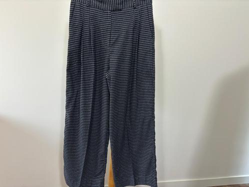 Nieuwe By Malene Birger broek maat 40, Kleding | Dames, Broeken en Pantalons, Nieuw, Maat 38/40 (M), Grijs, Lang, Verzenden