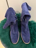 Di Laura suede paarse laars mt. 41, Kleding | Dames, Schoenen, Hoge laarzen, Overige kleuren, Ophalen of Verzenden, Zo goed als nieuw