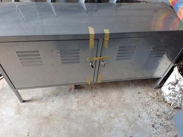 Locker kast beschikbaar voor biedingen