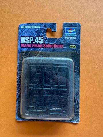 Trumpeter	526	World Pistol Selection USP.45	1/35 beschikbaar voor biedingen