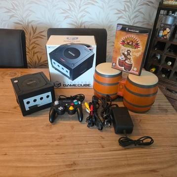 Nintedo Gamecube in doos met Donkey kong Konga drums en game beschikbaar voor biedingen