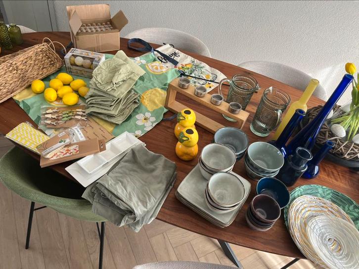Allerlei voor feestje/21 diner, Diversen, Rommelmarktspullen, Zo goed als nieuw, Ophalen