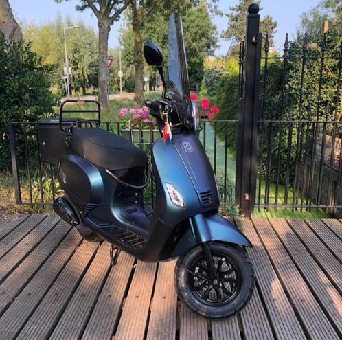 AGM VX50 snor scooter te koop, Fietsen en Brommers, Snorfietsen en Snorscooters, Gebruikt, Overige merken, Benzine, Ophalen of Verzenden