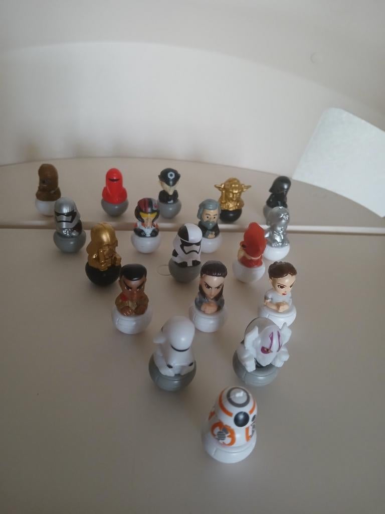 Starwars poppetjes Rollinz 2018 18 stuks, Ophalen of Verzenden, Zo goed als nieuw