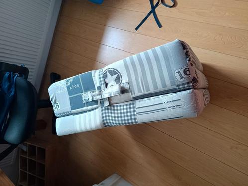 Twee stuks opvouwbare matras logeermatras, 70x190 9cm dik, Huis en Inrichting, Slaapkamer | Matrassen en Bedbodems, Gebruikt, 200 cm