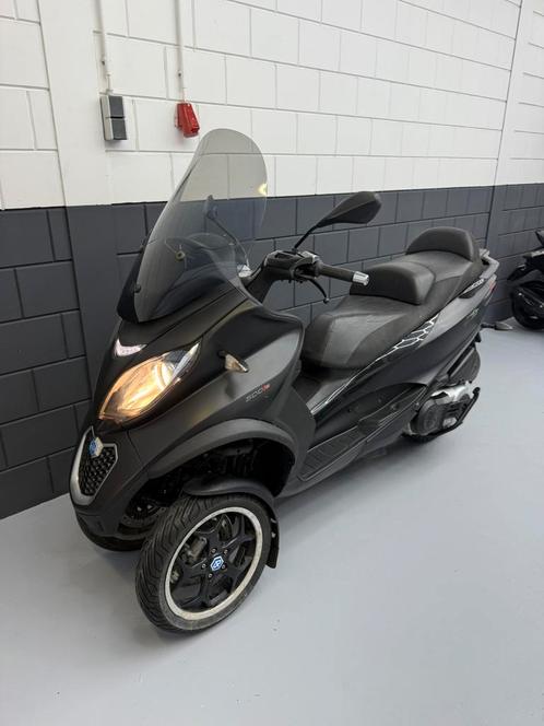 Piaggio MP3 500cc Sport 2014 ABS ASR Akrapovic Opknapper, Motoren, Motoren | Piaggio, Particulier, Ophalen