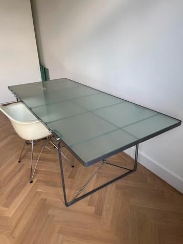 Niels Gammelgaard "Moment" dining table beschikbaar voor biedingen