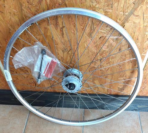 Fiets = Voorwiel = Shimano Naafdynamo - MTB 26inch - NIEUW, Fietsen en Brommers, Fietsen | Mountainbikes en ATB, Nieuw, Overige merken