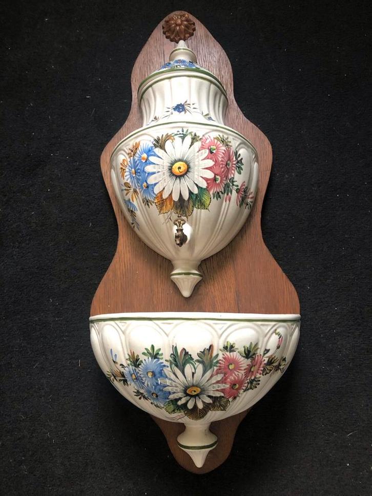 Antieke keramische fontein met bloemmotief, Antiek en Kunst, Antiek | Keramiek en Aardewerk, Ophalen of Verzenden