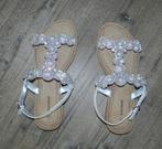 Zo goed als nieuwe zilverkleurige sandalen met blingbling,, Overige kleuren, Verzenden, Sandalen of Muiltjes, Zo goed als nieuw