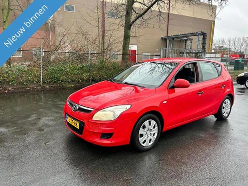 Hyundai i30 1.4i Active Cool NETTE AUTO RIJD EN SCHAKELT GOE, Auto's, Hyundai, Bedrijf, Te koop, i30, ABS, Airbags, Airconditioning