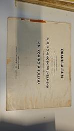Oranje Album 1948 - Koningin Wilhelmina & Juliana, Ophalen of Verzenden, Gelezen, Catalogus