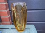 Rudolf Schrotter Bullet vaas, 20 cm hoog., Gebruikt, Geel, Ophalen of Verzenden, Glas