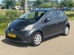 Toyota Aygo 1.0-12V APK 09-2025 5Drs, Voorwielaandrijving, Stof, Gebruikt, Zwart