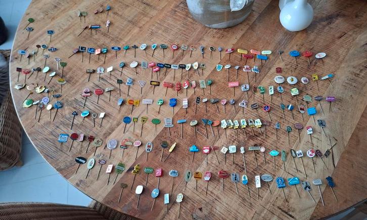 Verzameling vintage Speldjes jaren 50 60, Verzamelen, Speldjes, Pins en Buttons, Gebruikt, Speldje of Pin, Overige onderwerpen