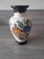Mooie Flora Gouda Vaas - Handwerk Nr. 437, Huis en Inrichting, Woonaccessoires | Vazen, Overige kleuren, Aardewerk of Porselein