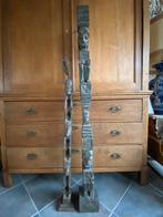 Decoratieve Uitgesneden Totempalen - Loods 5, Ophalen