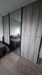 Stijlvolle NOLTE schuifdeurkast 3 deurs met spiegel 270x240, Huis en Inrichting, Ophalen, 200 cm of meer, Met hangruimte, Zo goed als nieuw