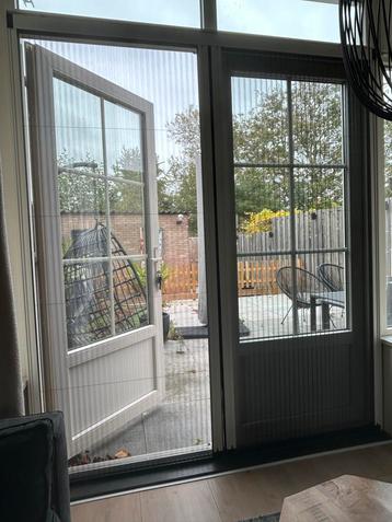 Dubbele Hordeur - Perfect voor de Zomer! beschikbaar voor biedingen