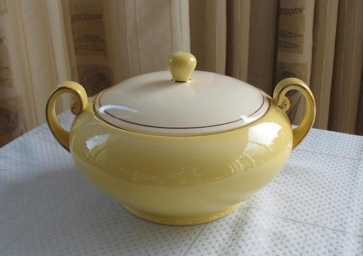 Schaal met deksel - Mosa, Maastricht, Antiek en Kunst, Antiek | Servies los, Ophalen of Verzenden