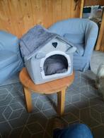 Honden/kattenhok van stof,geinig hoor., Ophalen of Verzenden, Zo goed als nieuw