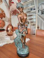Beeld Replica - Kunststof, lijkt Brons, Antiek en Kunst, Ophalen of Verzenden