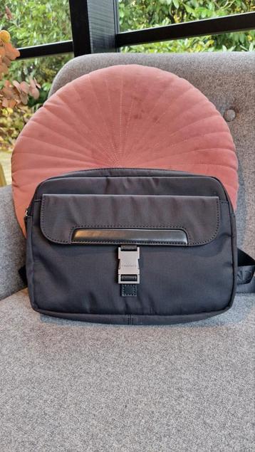 Chabrand borsttas beschikbaar voor biedingen